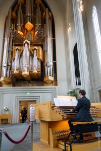 Organ Player Hallgrímskirkja, Reykjavik, Iceland