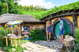 Michael & Dora in The Hobbit, The Shire